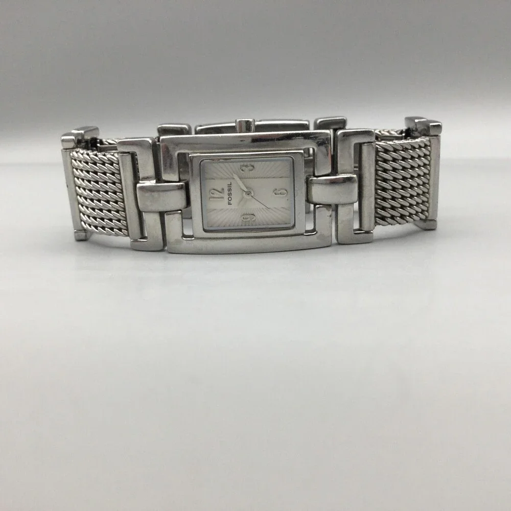 Fossil Watch Womens 21mm Silver Tone Mesh Band Stainless New Battery 6.25